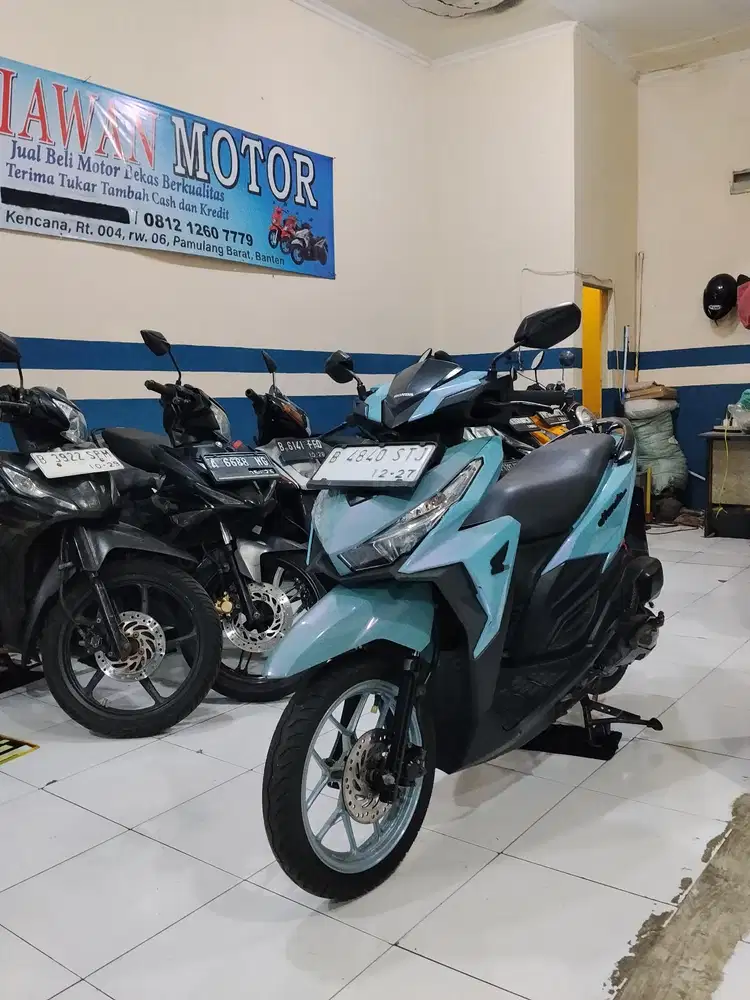 Di jual cepat Honda vario 150 full gres