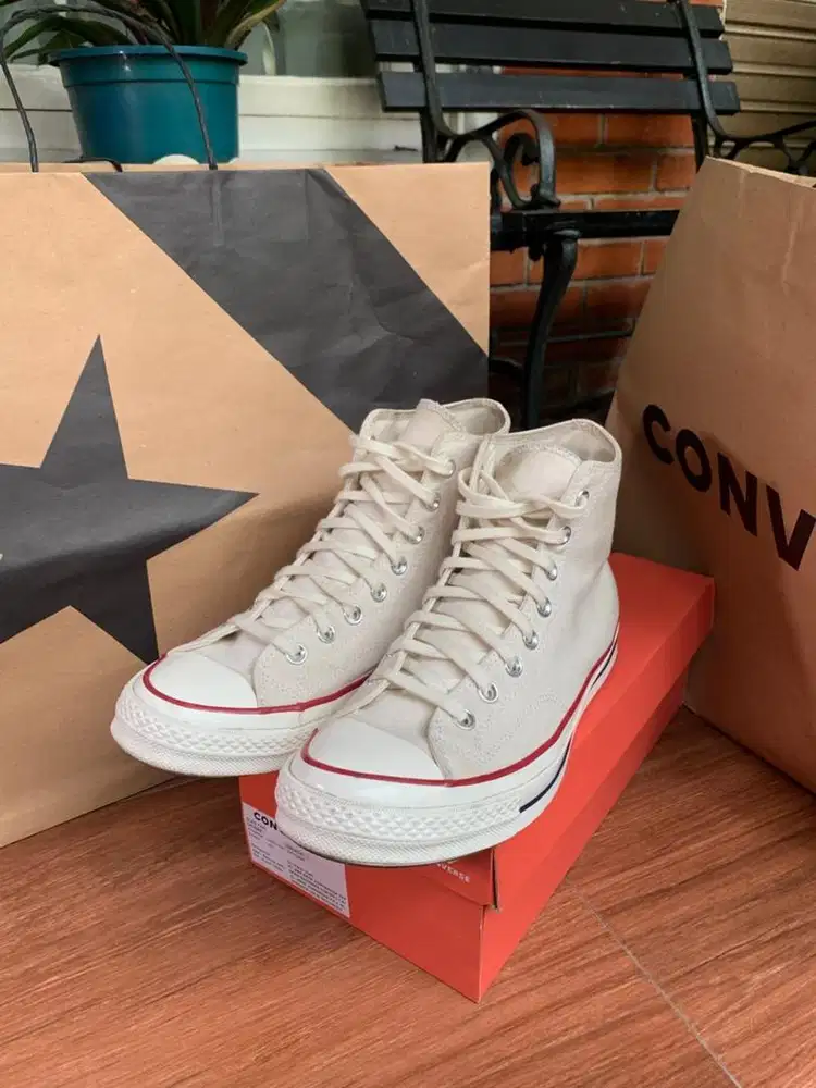 Converse Chuck 70 High Beige Bekas