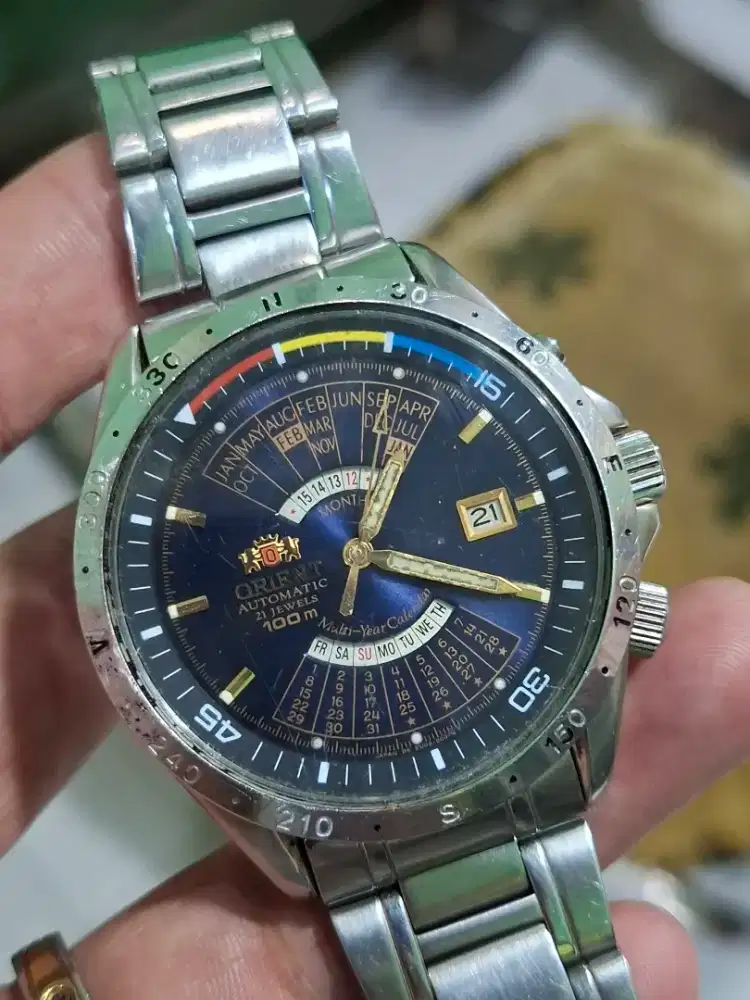 Orient calendar automatic