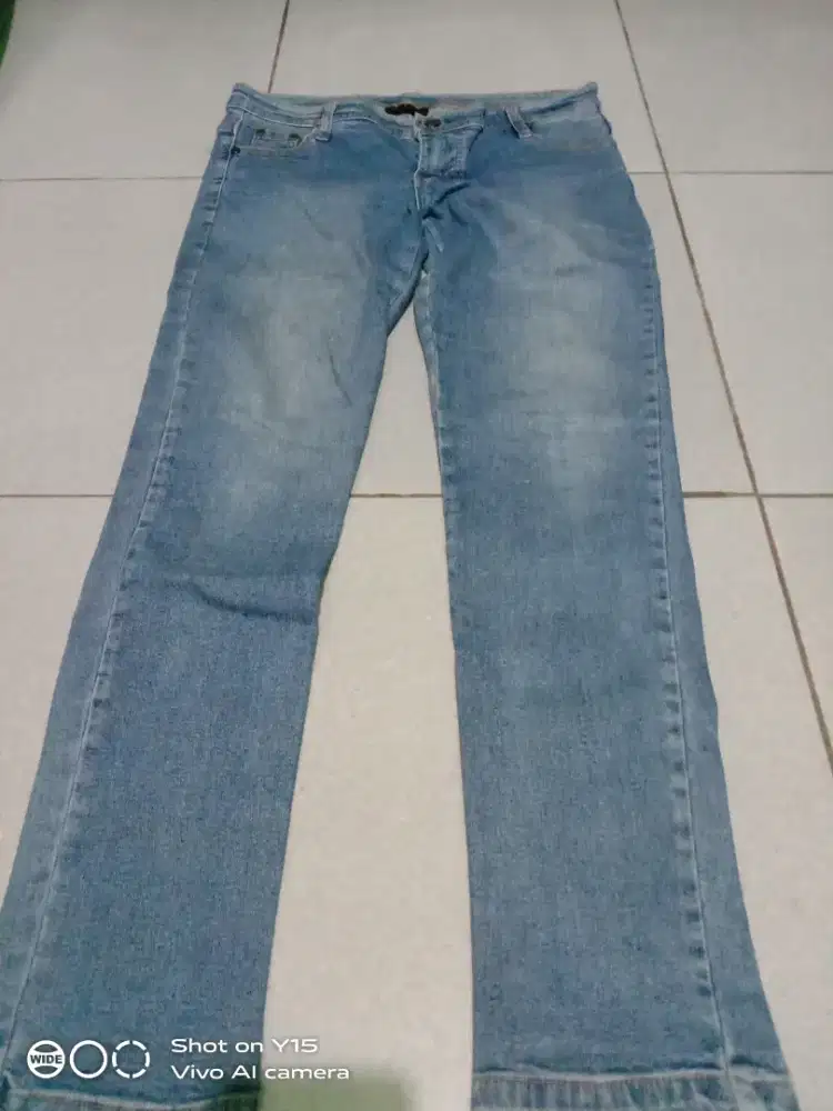 Celana jins street ( karet) bandidas. Size L ( 31 )