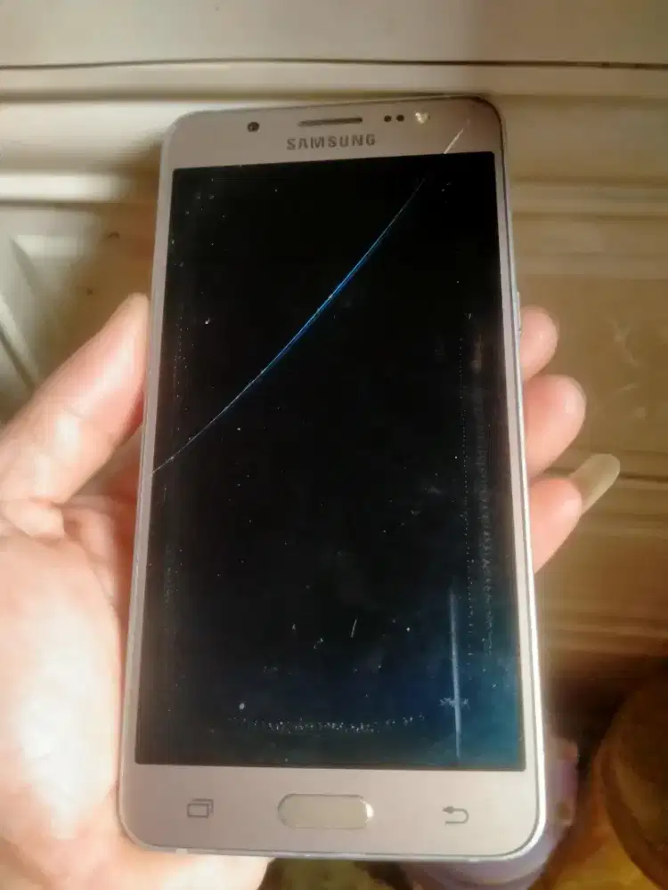 Samsung J5 NFC dusbook