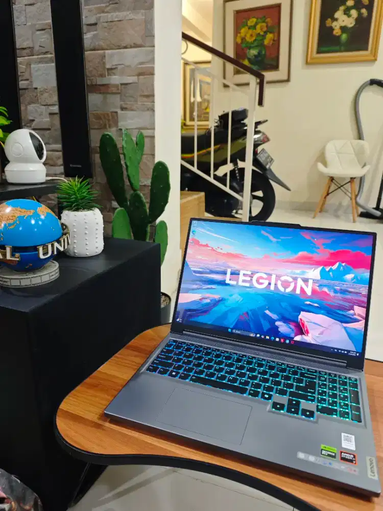 Laptop Lenovo Legion Slim 5 16AHP9 Ryzen 7 8845HS RTX4060 x rog tuf