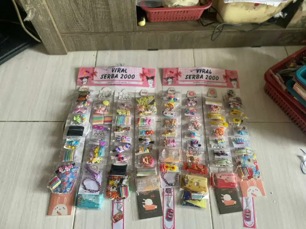 Usaha rencengan accessories/alat tulis/mainan