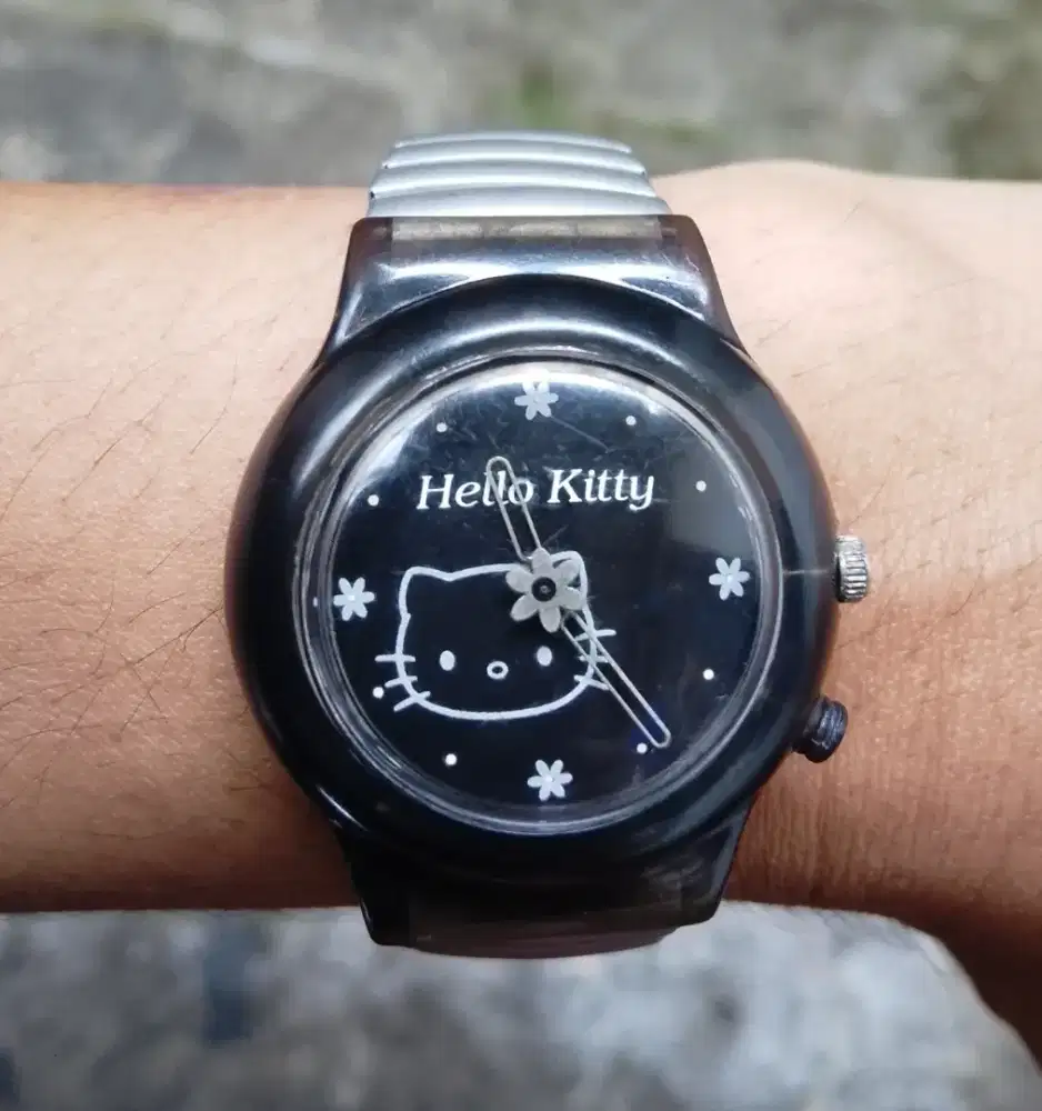Jam tangan Hello Kitty