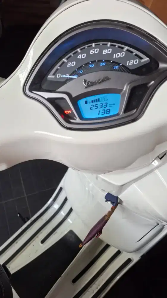 Vespa LX 125 thn 2024 Mulus