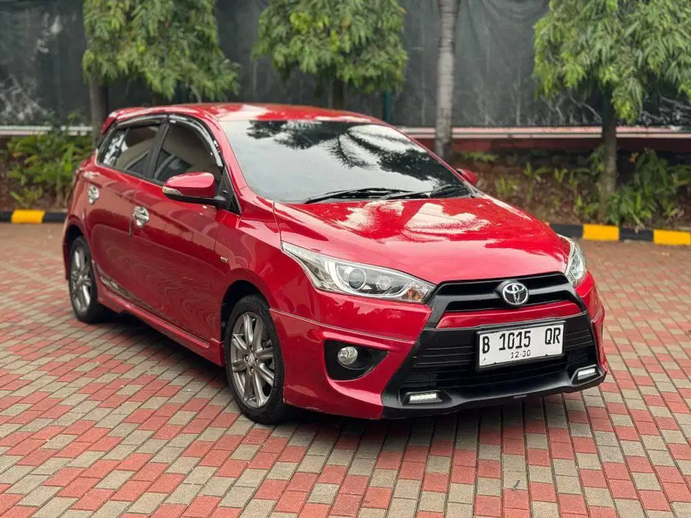 Toyota Yaris S TRD 2014 akhir murah kredit tdp 10jt siap mudik
