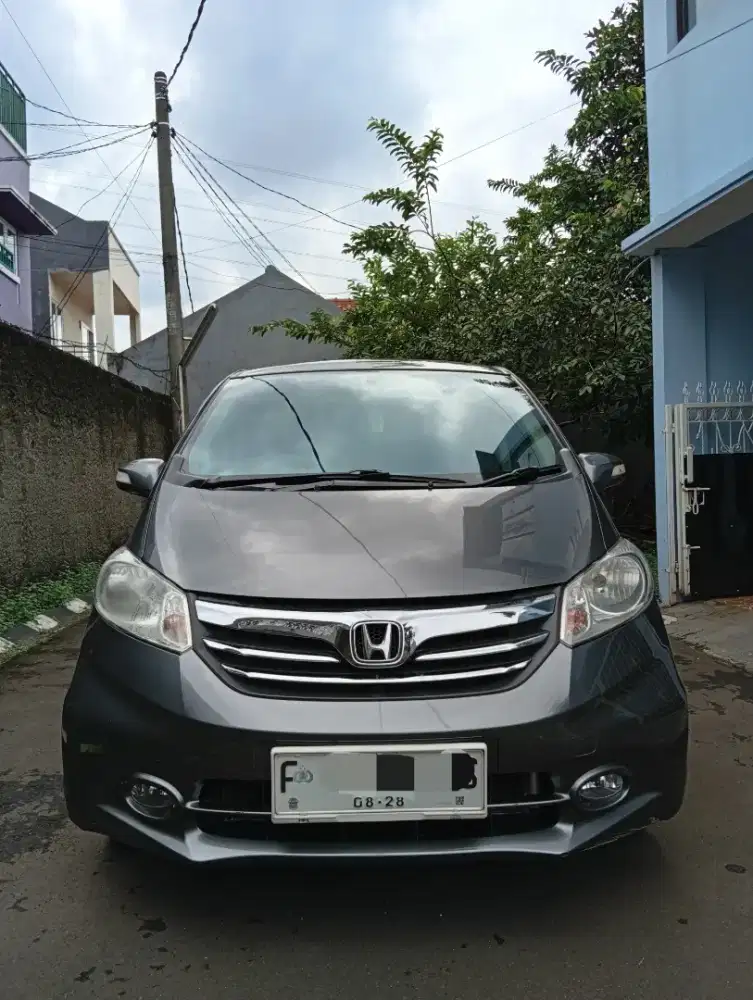 FREED PSD 2013 AC DB, RECOOORD, MULUS