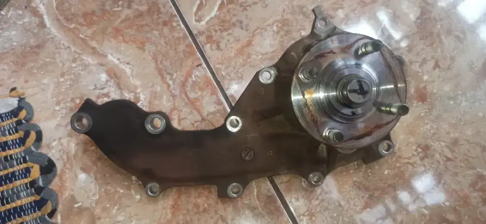 Waterpump Innova  Bensin