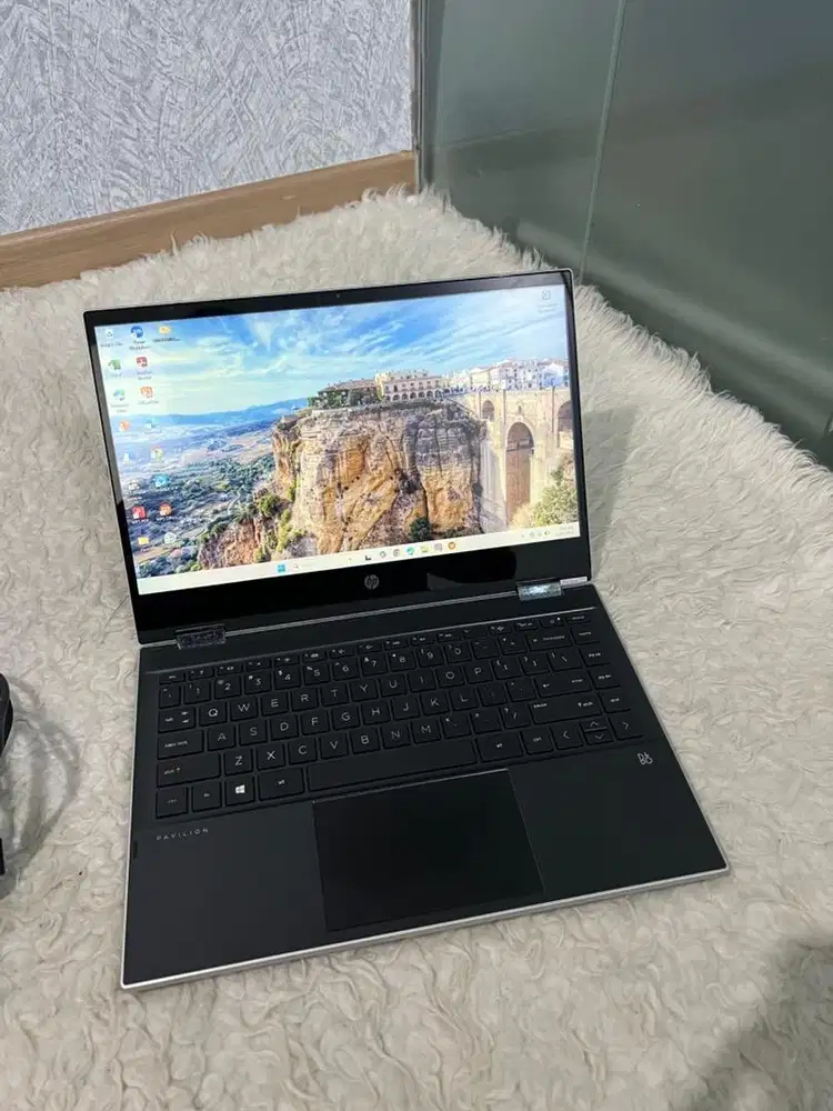 laptop HP Pavilion X360 M Convertible