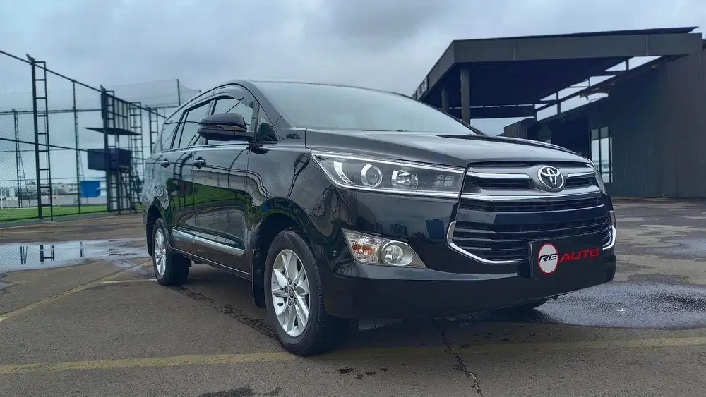 Innova V AT Diesel 2020 hitam