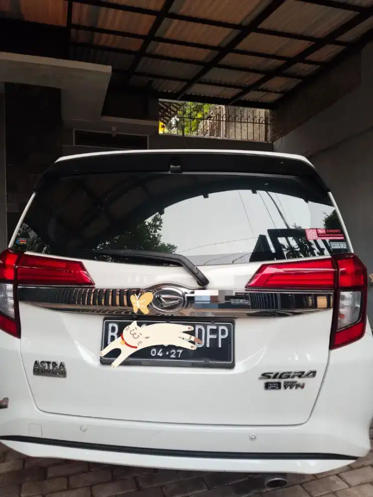 Daihatsu sigra type R tahun 2022