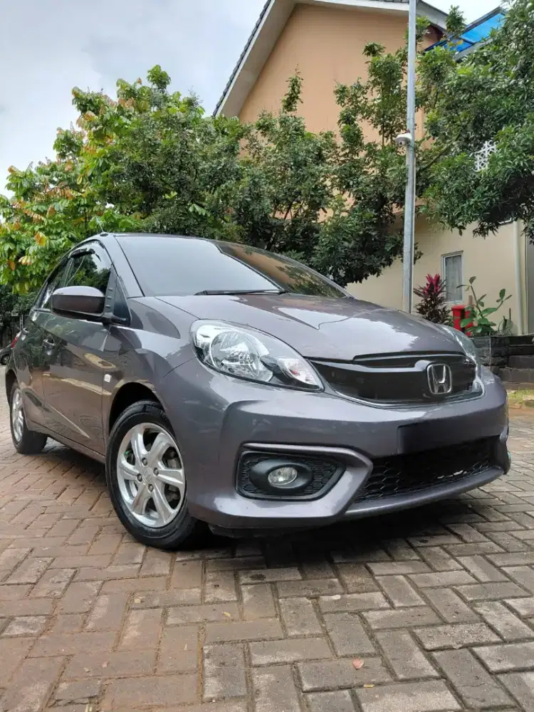 Honda Brio E matic 2017 istimewa tangan pertama