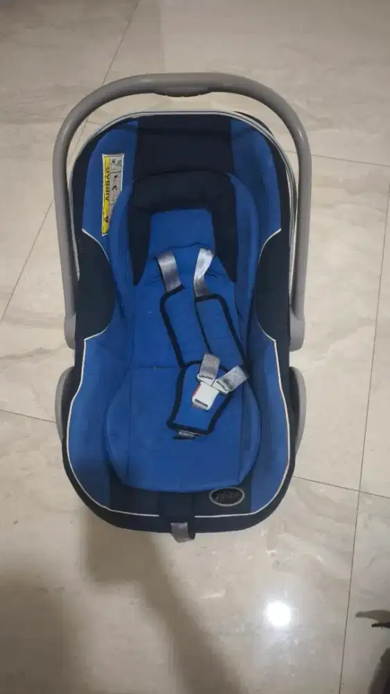 Dijual carseat merek Pliko masih sangat layak pakai.