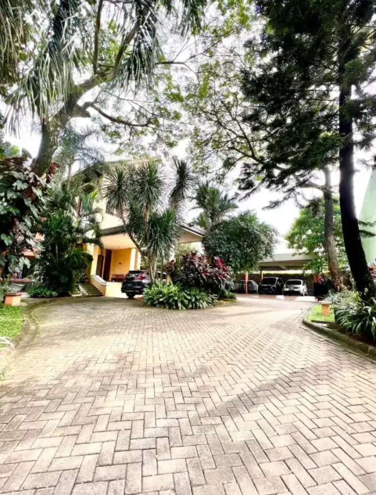 Dijual Rumah Cantik Asri
di Perumahan Permata Puri
Jln Radar Auri