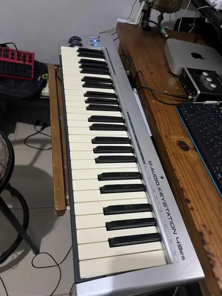 Midi controller m audio keystation 49es