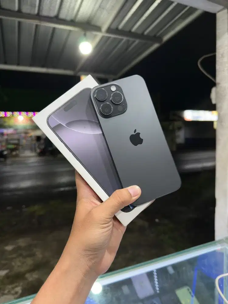 Iphone 16 Promax 1TB IBox Resmi Lengkap ORi Bergaransi