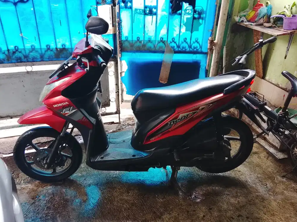 Honda Beat FI Injeksi 2013 Merah Lengkap Orisinil