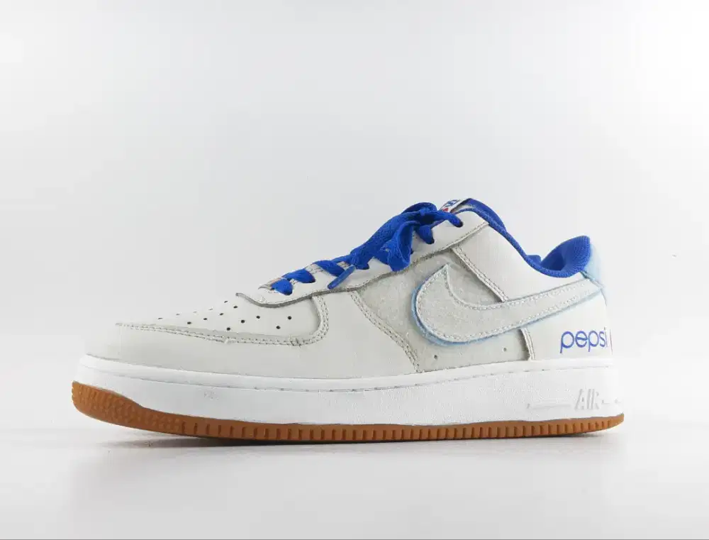 NIKE AIR FORCE X PEPSI