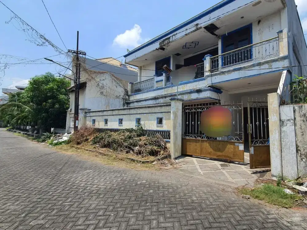 Murah Rumah Hitung Tanah Area Komersial di Raya Darmo Indah, Surabaya Barat