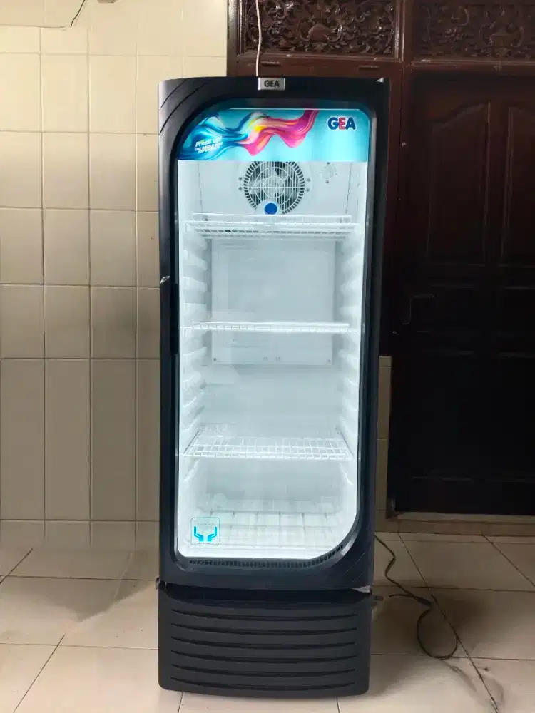 Showcase GEA expo 268hs6 Black