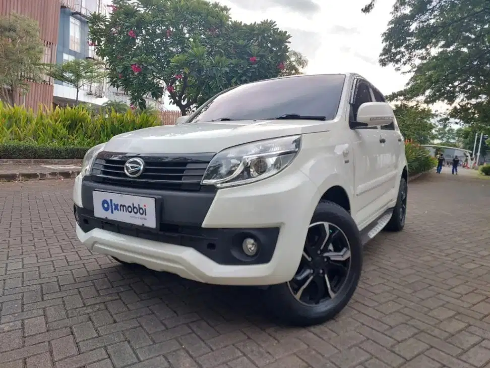 DP MURAH Daihatsu Terios 1.5 X EXTRA Bensin-AT 2017 Putih CWYMB