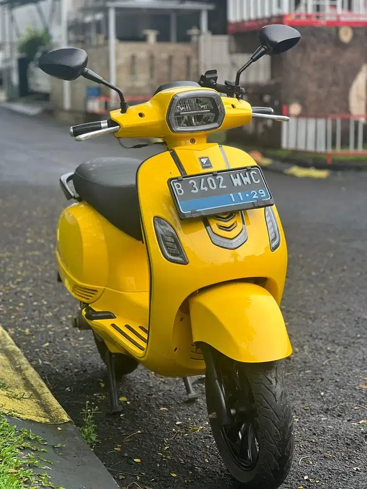 Smoot Zuzu 72v Yellow