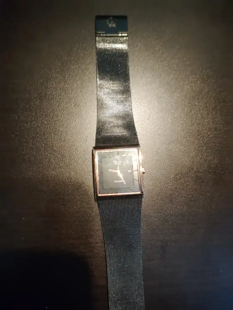 Jam tangan Alexander Christie