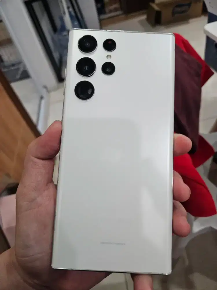 Samsung Galaxy S22 Ultra 12/512GB Ex Resmi SEIN Mulus Fullset Normal