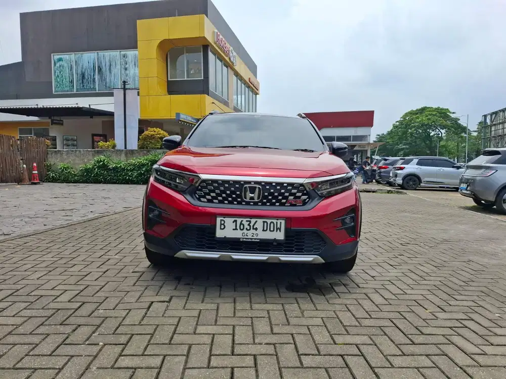 HONDA WRV RS AT TWO TONE 2024 MERAH PROMO MURAH 25 JUTA
