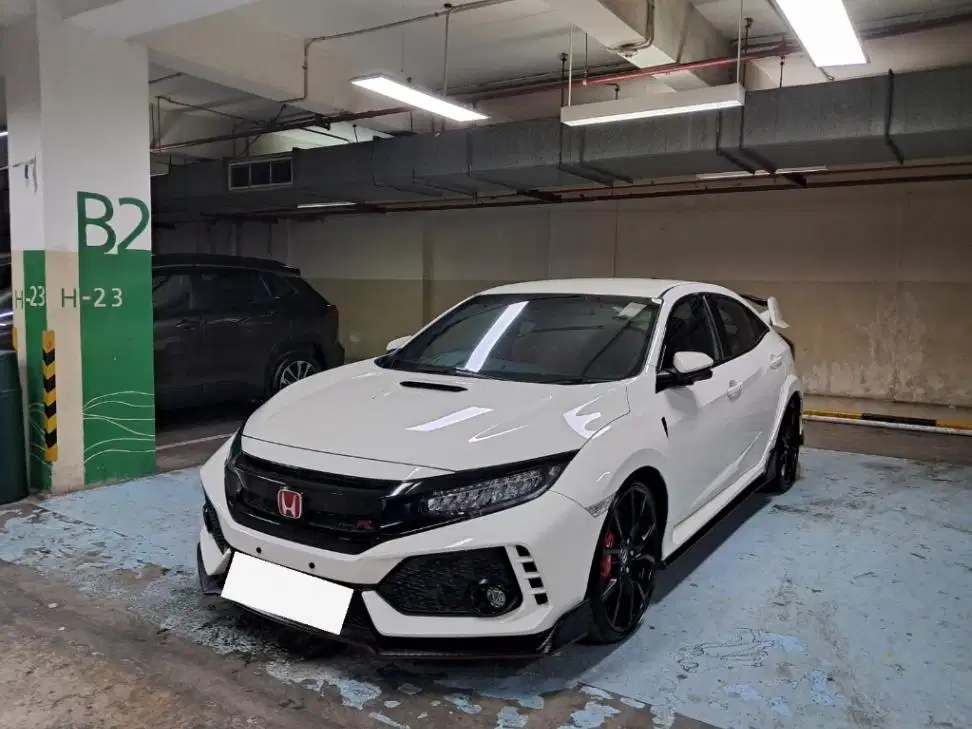 LOW DP Honda Civic 2.0 Type R Bensin-MT 2017 4HG