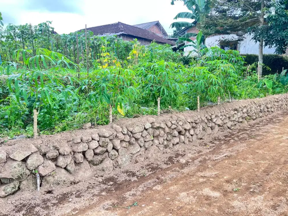 Tanah 680m² Dekat Air Terjun Jumog Karanganyar