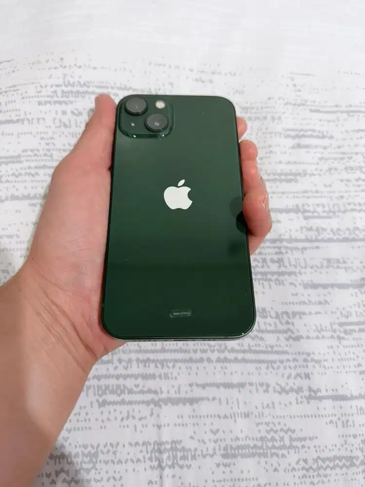 Jual iphone 13 midnight green 128gb ex ibox