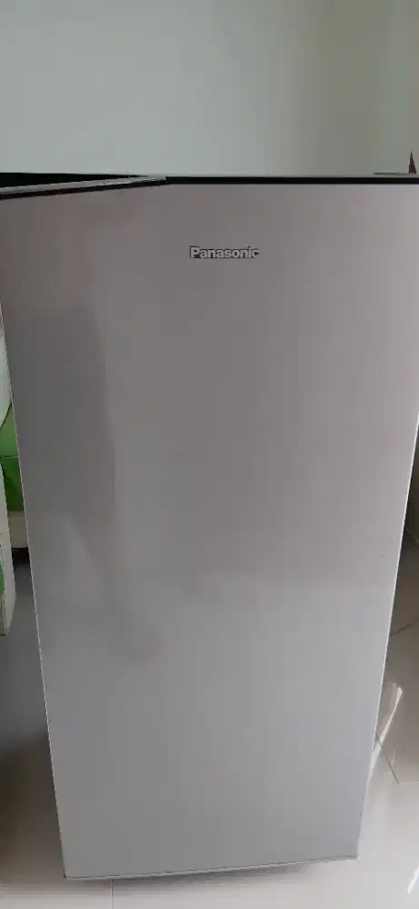 Kulkas Merek Panasonic 1 Pintu (Nego)