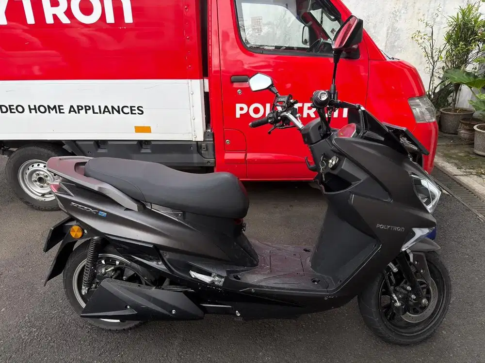 Dijual motor Polytron pemakaian pribadi