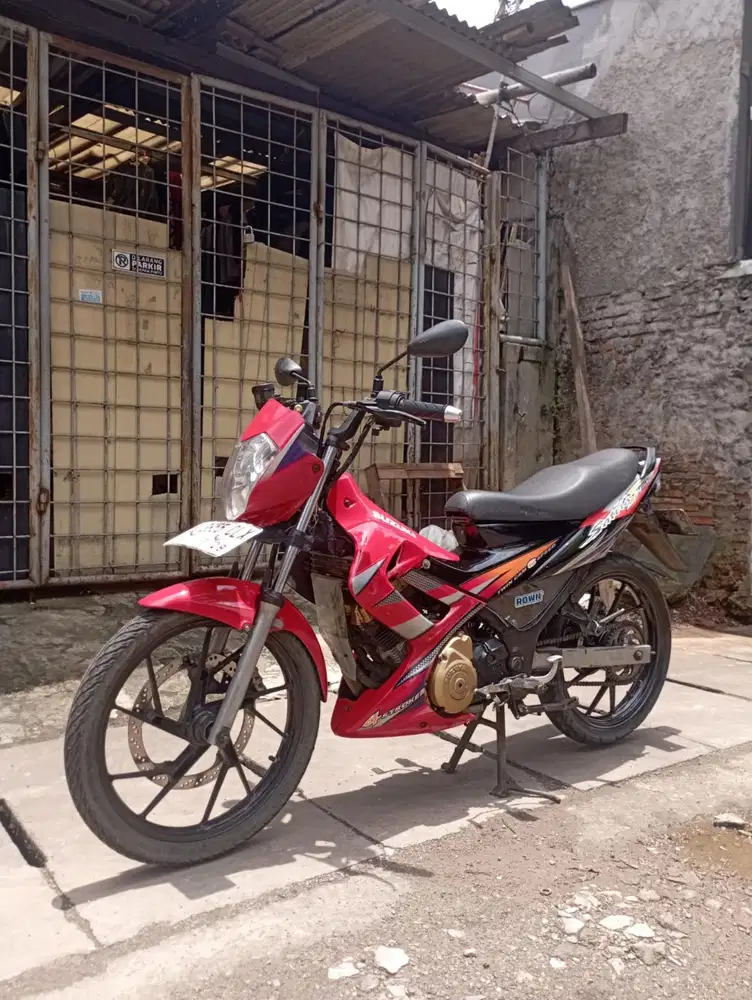 Suzuki Satria FU 2005 CBU Thailand Jos Murmer