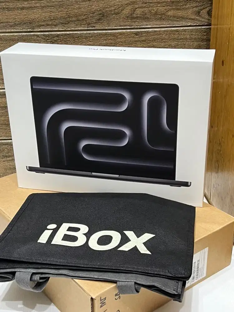 Macbook pro m5 24/1tb new garansi resmi