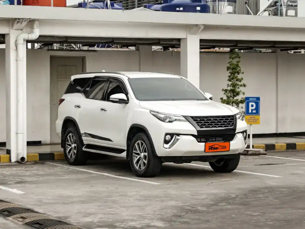 Toyota Fortuner 2.4 Vrz AT 2016