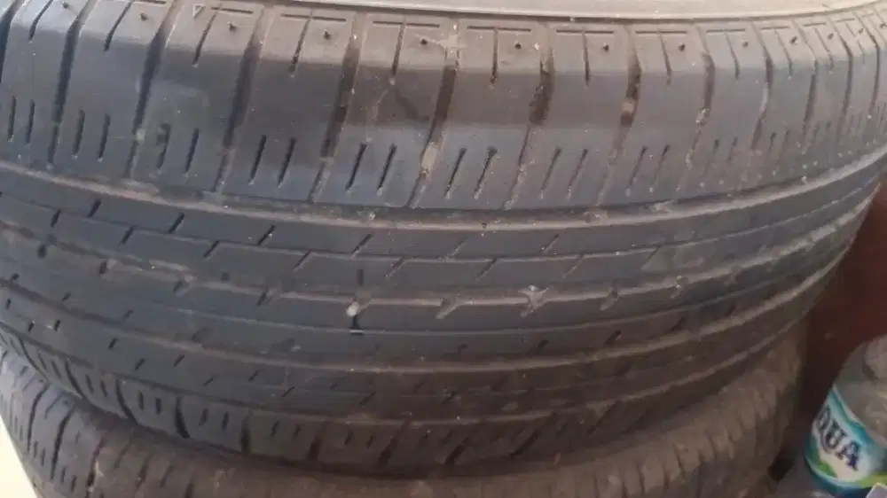 Bridgestone Dueler  H/L 235/60 R18