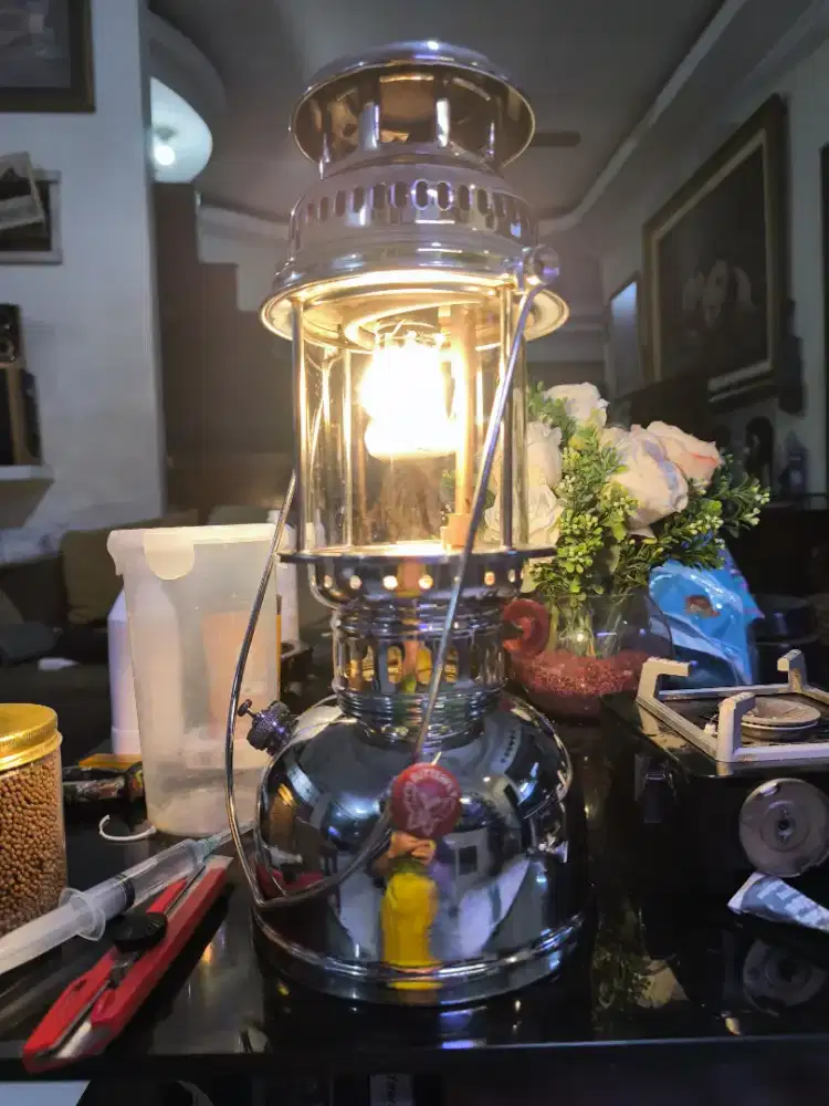 Lampu petromax jadul