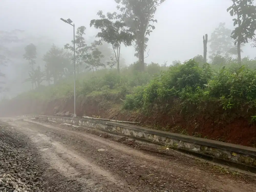 Tanah 1 Hektar Kawasan Wisata Kemuning Karanganyar