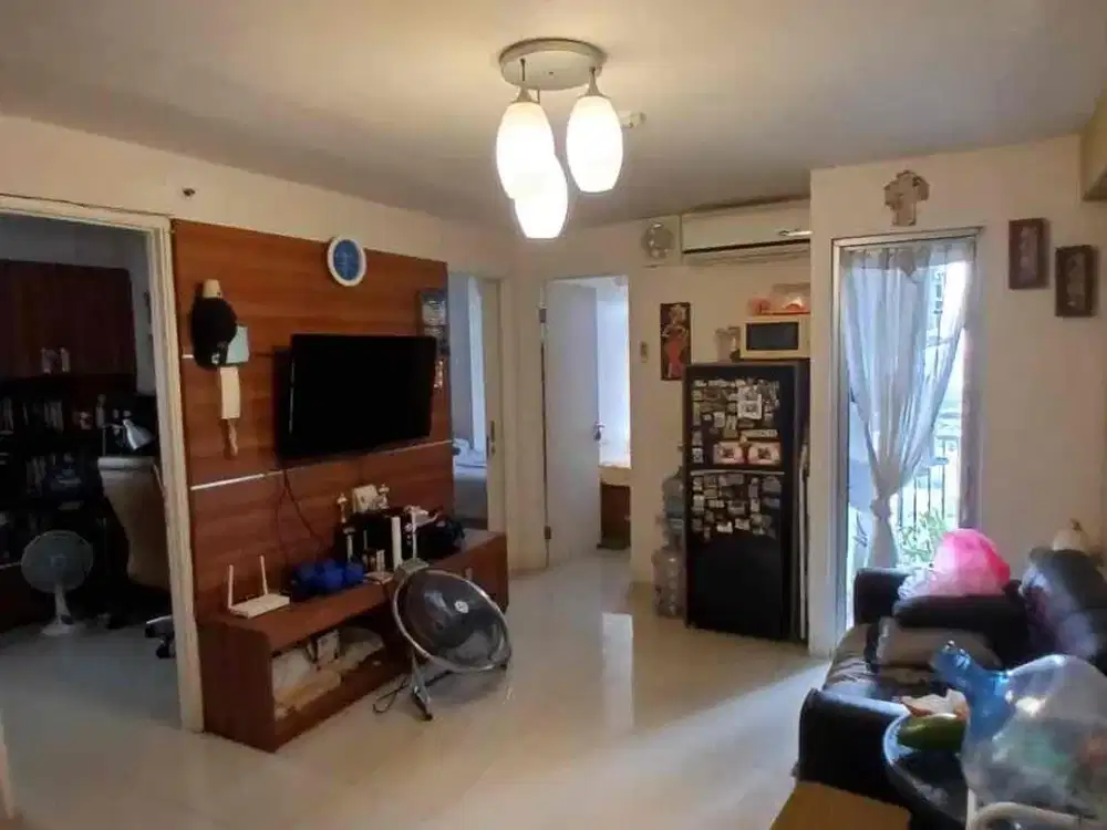 Di Jual Apartemen Bassura City. Tipe 3 Bedroom. Dekat Dengan Mall Bassura. View Bagus Hadap Jalan Raya. Sudah SHM. Bisa Nego. Jakarta.