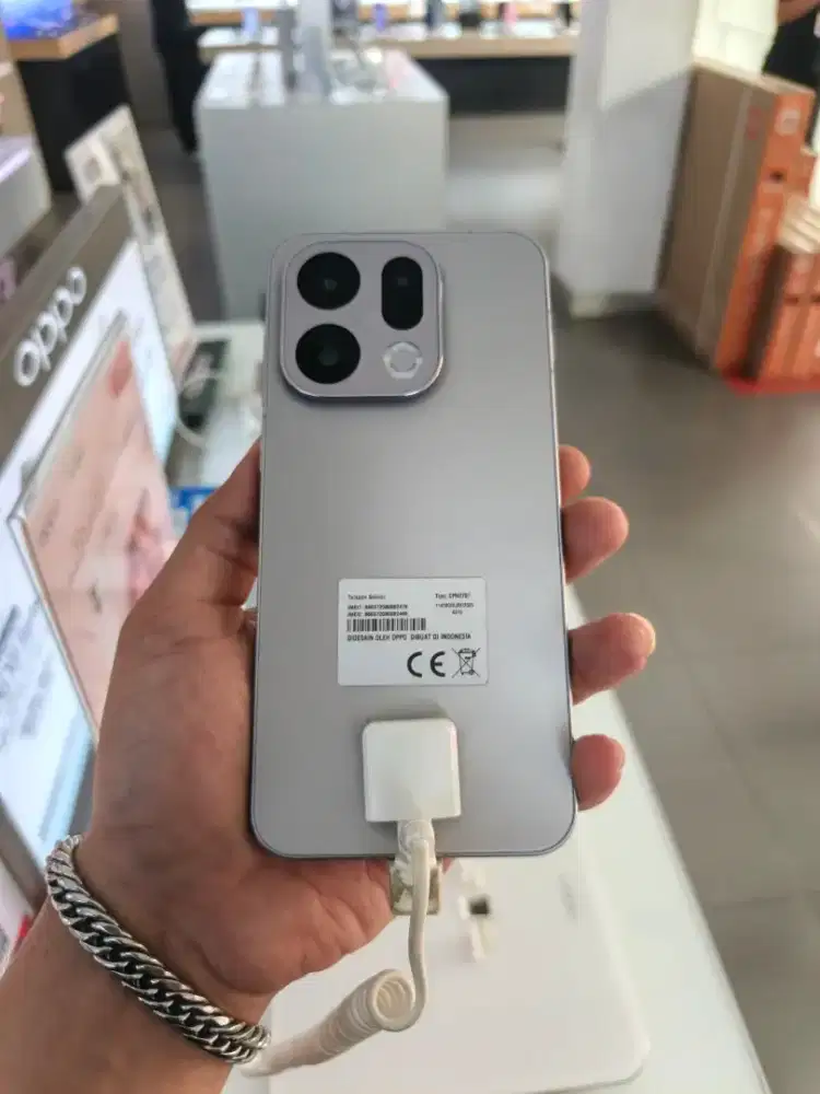 KREDIT HP OPPO FIND X9 TERMEWAH TANPA DP! BUNGA 0% FREE 2 CICILAN