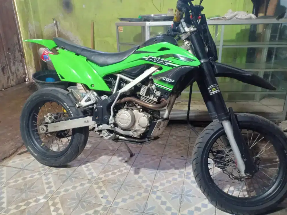 Kawasaki klx 150s 2016