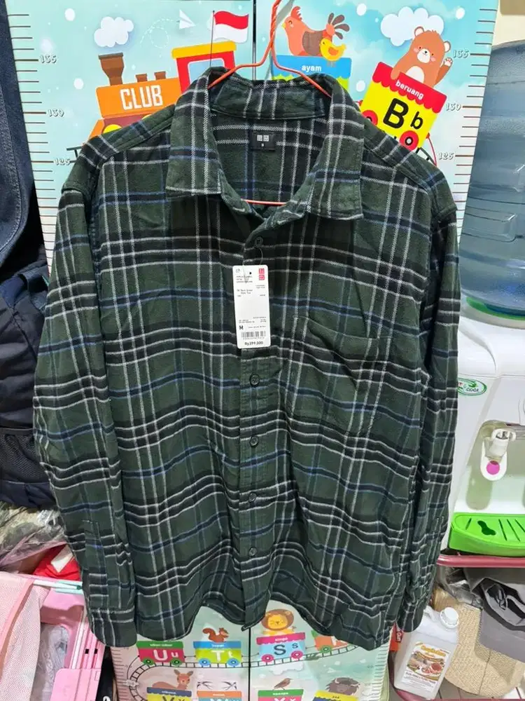 Flannel kemeja uniqlo
