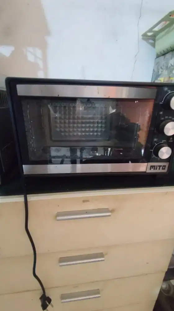 Oven listrik Mito, MO 999