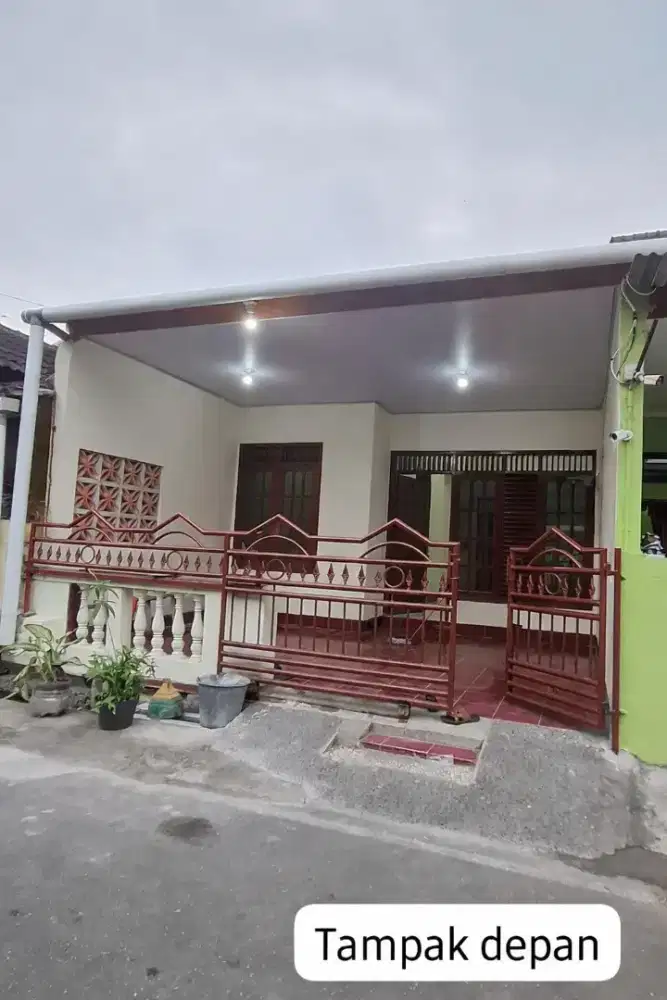 Dikontrakkan Rumah 2 Lantai, Tembalang, Semarang, Murah, Bisa Nego