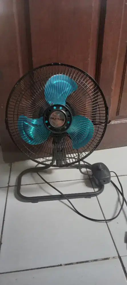 Kipas angin besi OKAYAMA 10 inc