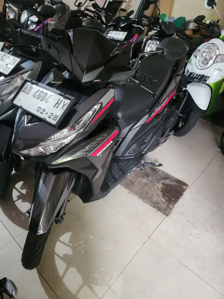 Vario 125 led hitam 2018 gbm bisa tunai atau kredit