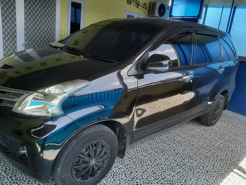 Daihatsu Xenia 2013 Bensin