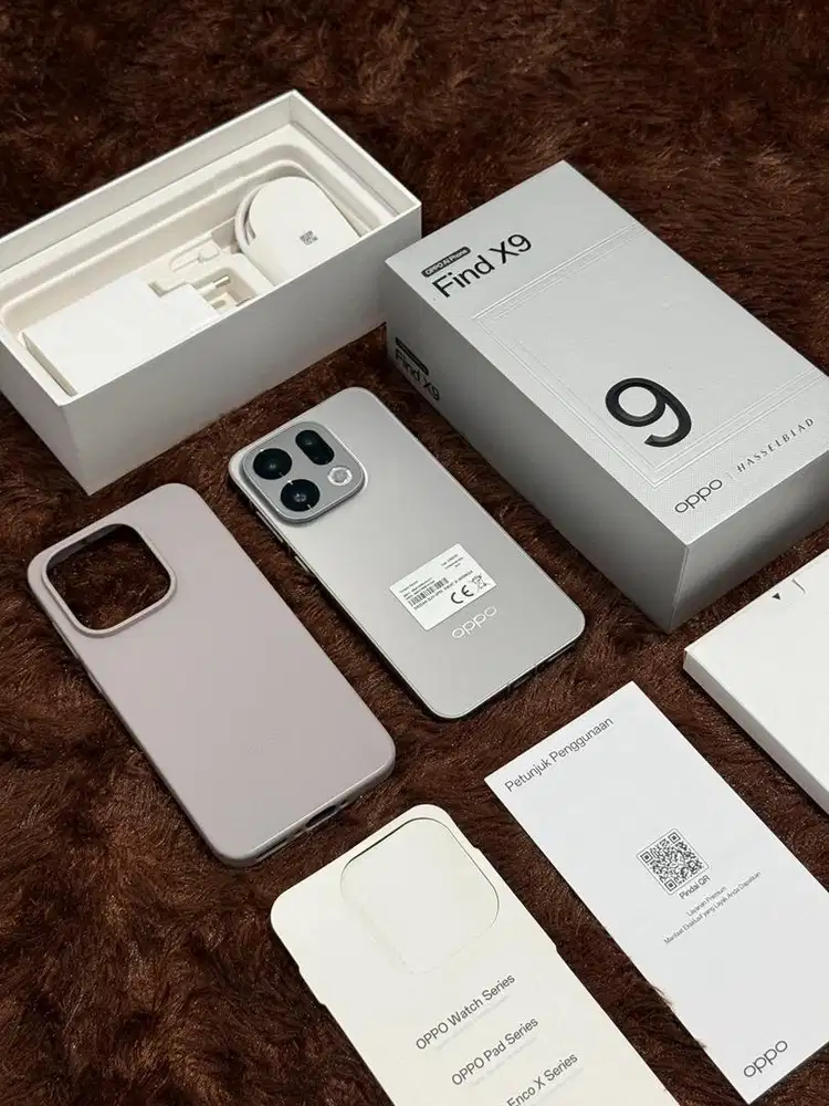 Oppo Find X9 12/256GB Resmi Garansi 06 Februari 2027 - Titanium Grey